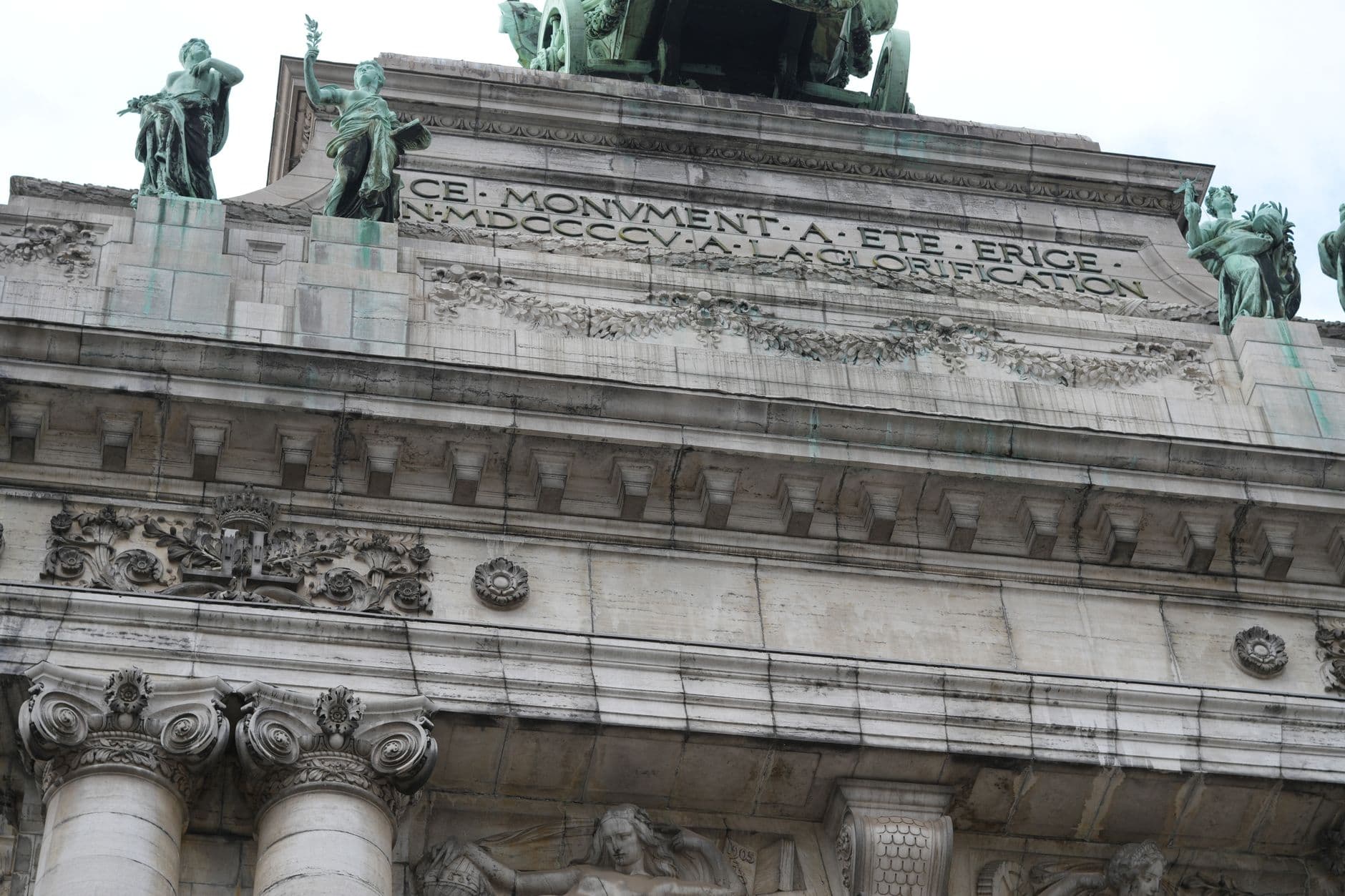 Image illustrating: Runners passing through Brussels near Cinquantenaire during the 20 km of Brussel (editorial)