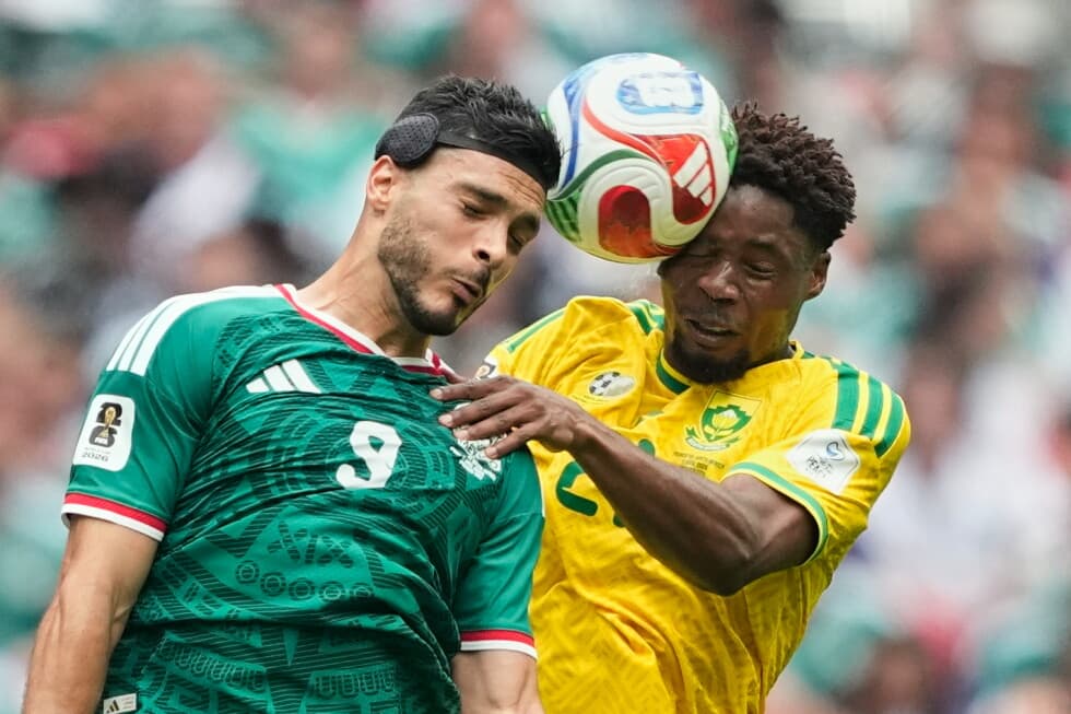 Mexico beats South Africa as red cards dominate World Cup opener