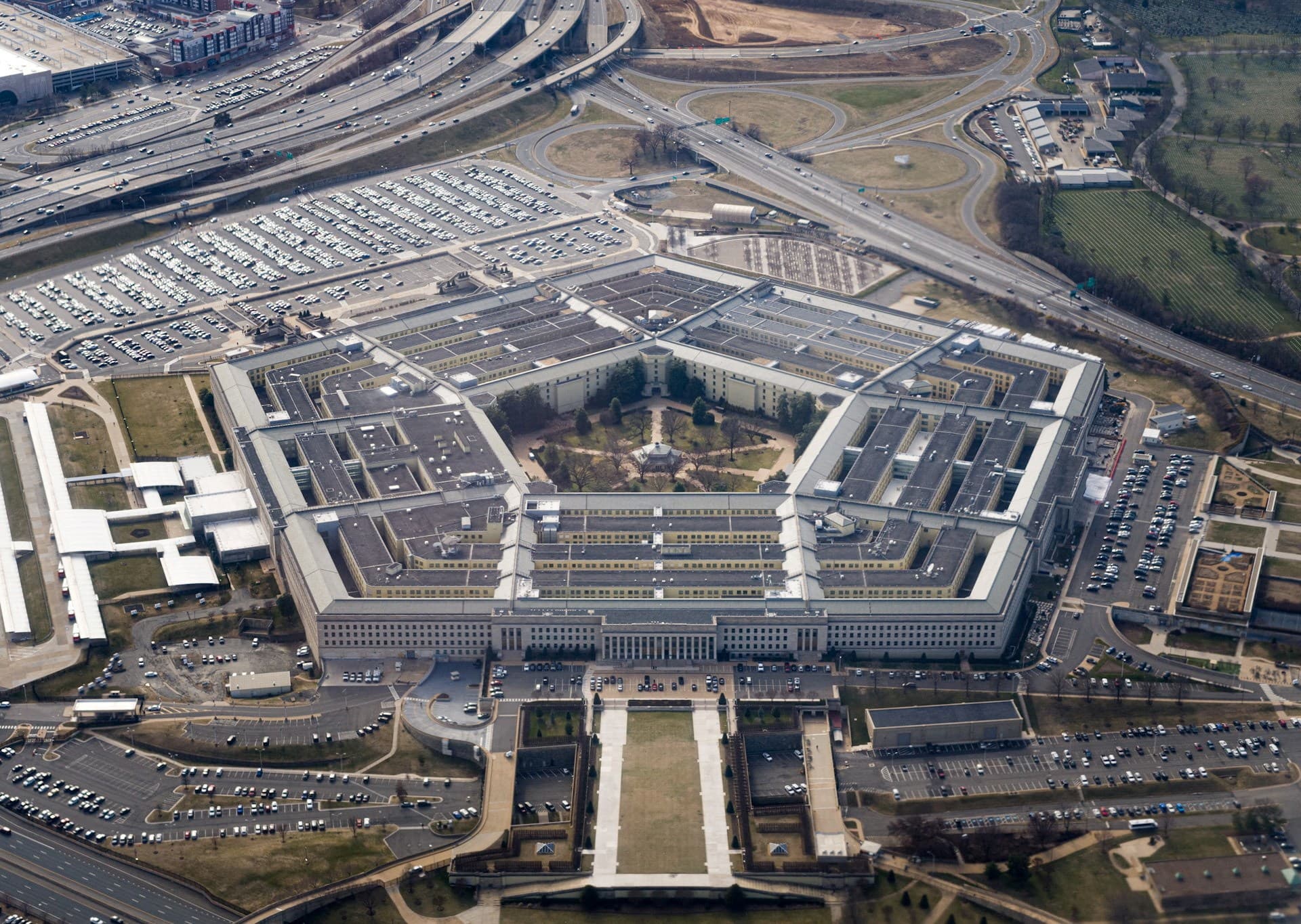 Pentagon seals off areas after air-quality alarm