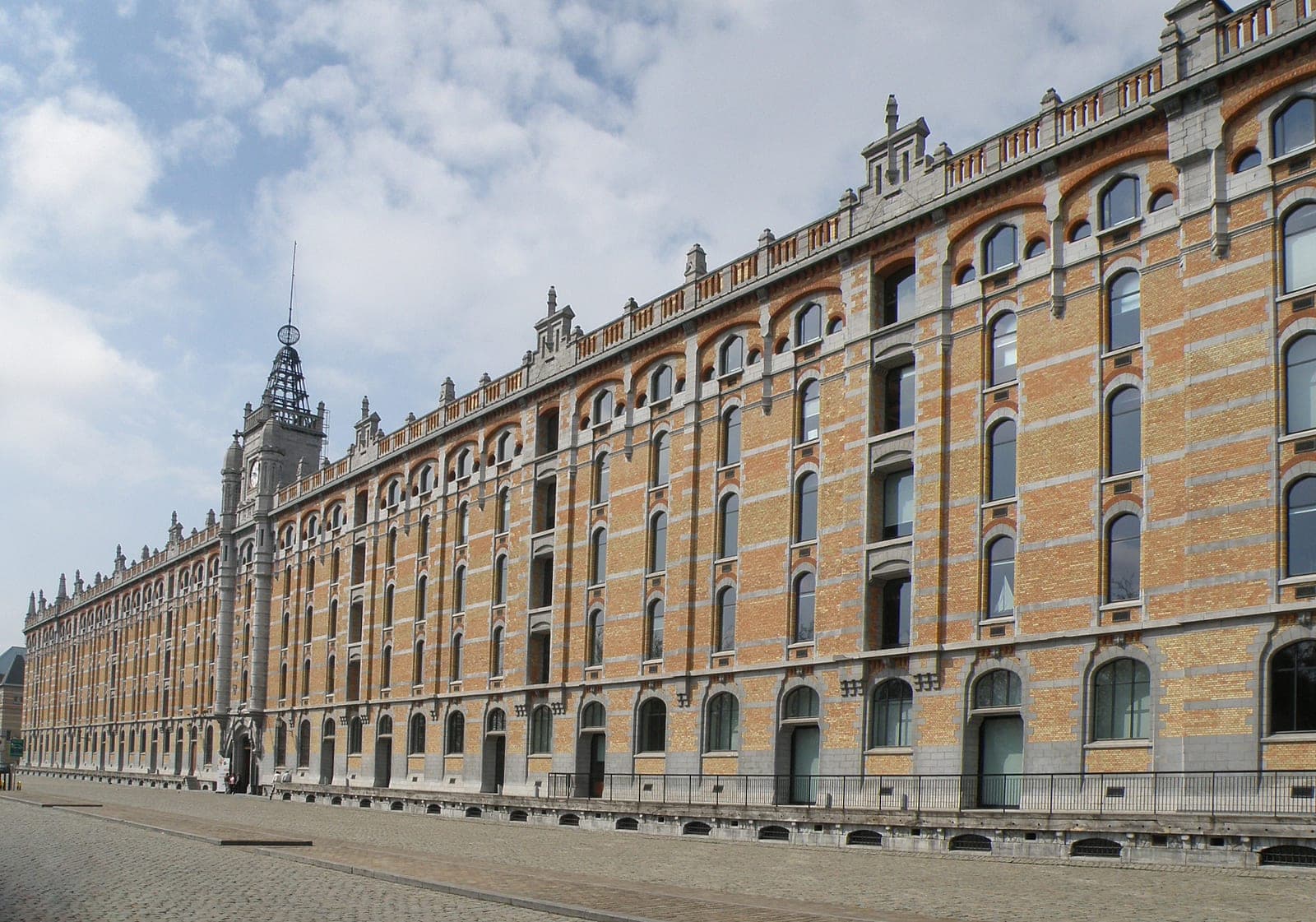 Tour & Taxis, Brussels — the landmark market halls