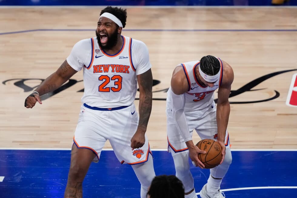 Knicks beat Spurs in Game 4 and move within one win of NBA title