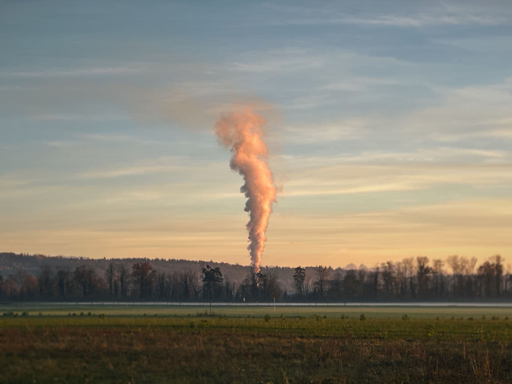 Image illustrating: Firefighters responding to a large fire in Walloon Brabant (editorial)