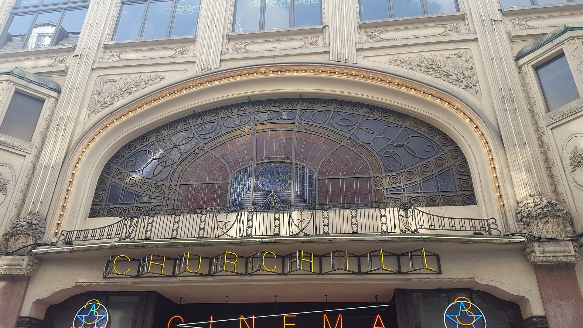 Image illustrating: Audience outside a comedy venue in central Liège during Vous Rire (editorial)